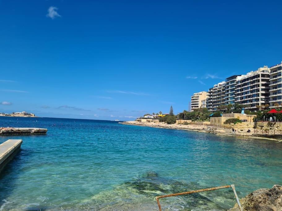 Apartamento Cozy Inside.City & Beach Outside Sliema Exterior foto